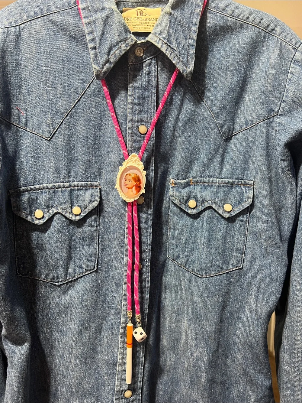 Barbie Pink Cameo bolo with Charms